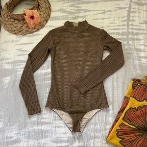 Acacia Ehukai Opihi Mesh